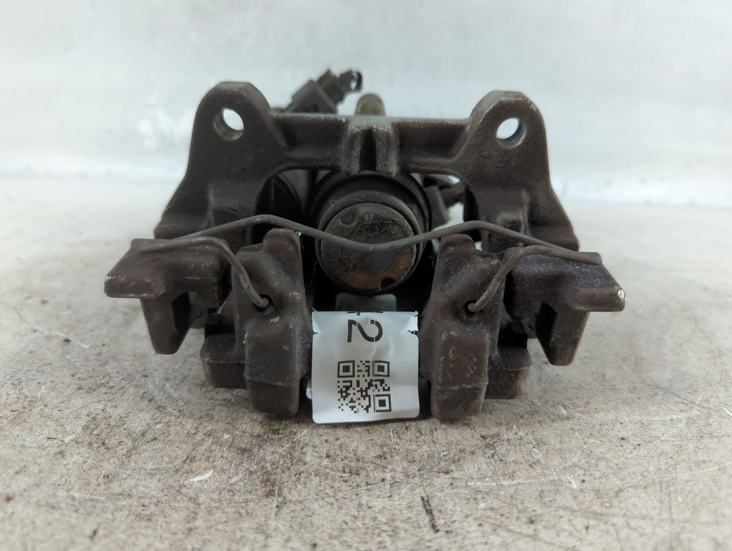 2013-2020 Ford Fusion Front Driver Left Brake Caliper - Oemusedautoparts1.com