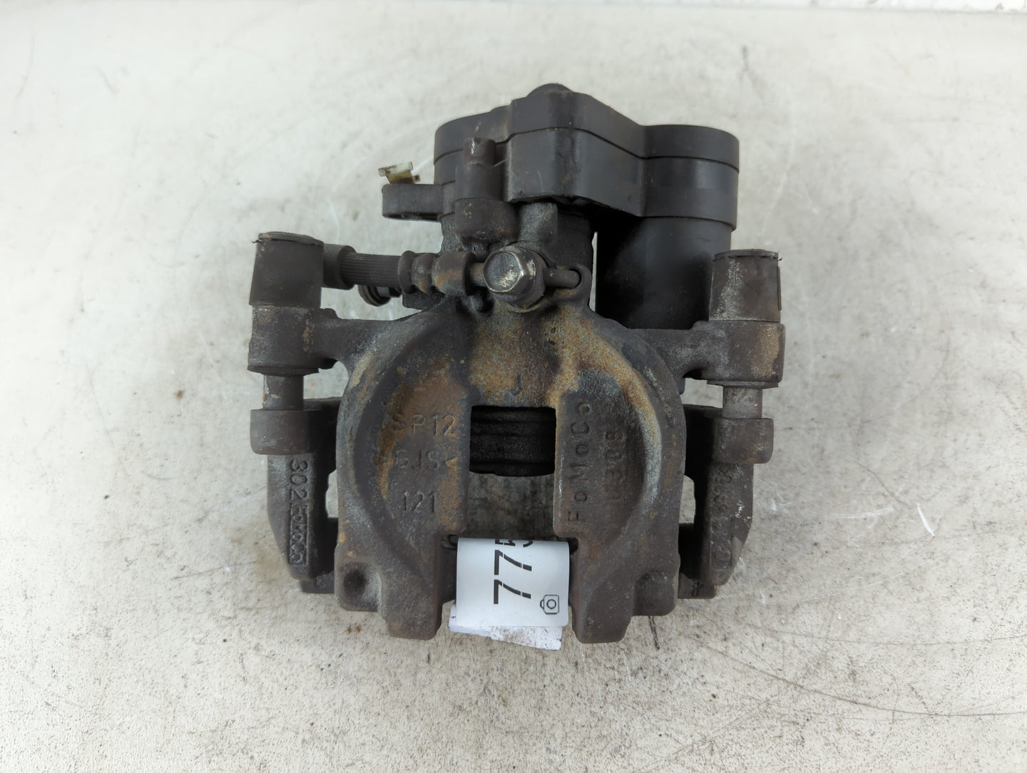 2013-2020 Ford Fusion Front Driver Left Brake Caliper - Oemusedautoparts1.com