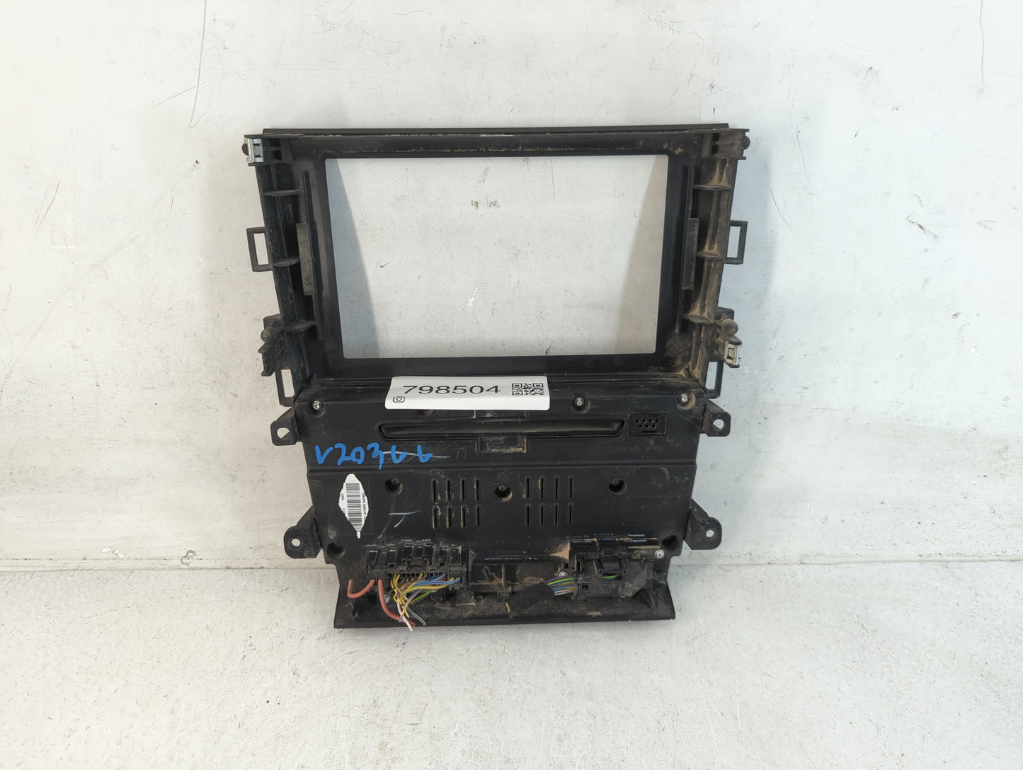 2017 Ford Fusion Climate Control Module Temperature AC/Heater Replacement Fits OEM Used Auto Parts - Oemusedautoparts1.com