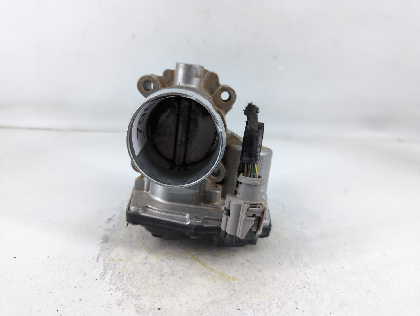2014-2020 Ford Fusion Throttle Body P/N:DS7G-9F991-BB Fits Fits 2014 2015 2016 2017 2018 2019 2020 OEM Used Auto Parts - Oem