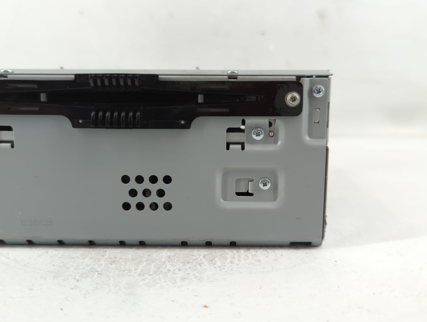 2017 Ford Fusion Radio AM FM Cd Player Receiver Replacement P/N:CQ-FJ25E4UMB Fits OEM Used Auto Parts - Oemusedautoparts1.co