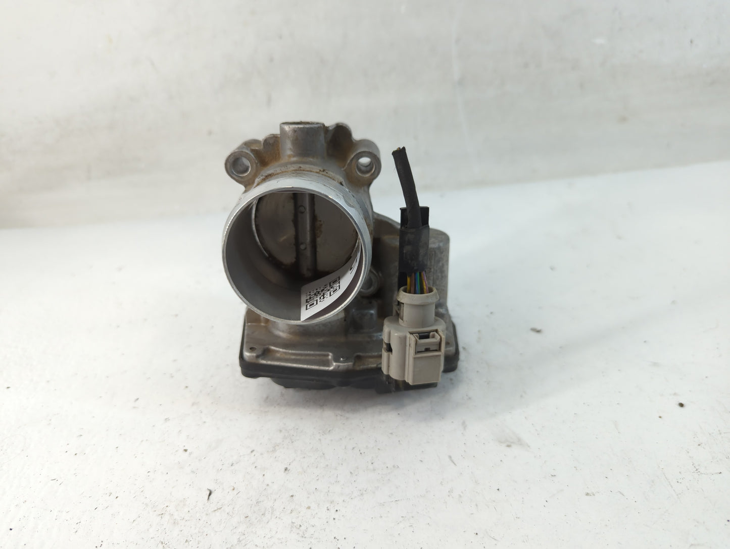 2014-2020 Ford Fusion Throttle Body P/N:B16 200 4652 DS7G-9F991-BB Fits Fits 2014 2015 2016 2017 2018 2019 2020 OEM Used Aut