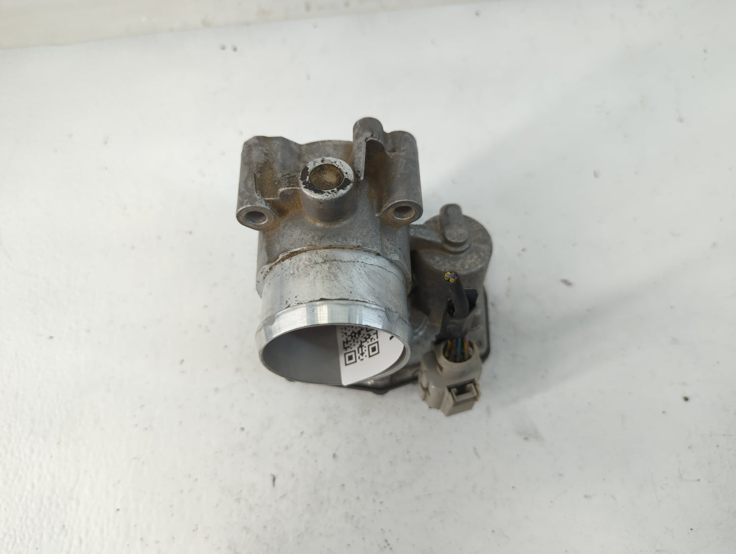 2014-2020 Ford Fusion Throttle Body P/N:B16 200 4652 DS7G-9F991-BB Fits Fits 2014 2015 2016 2017 2018 2019 2020 OEM Used Aut