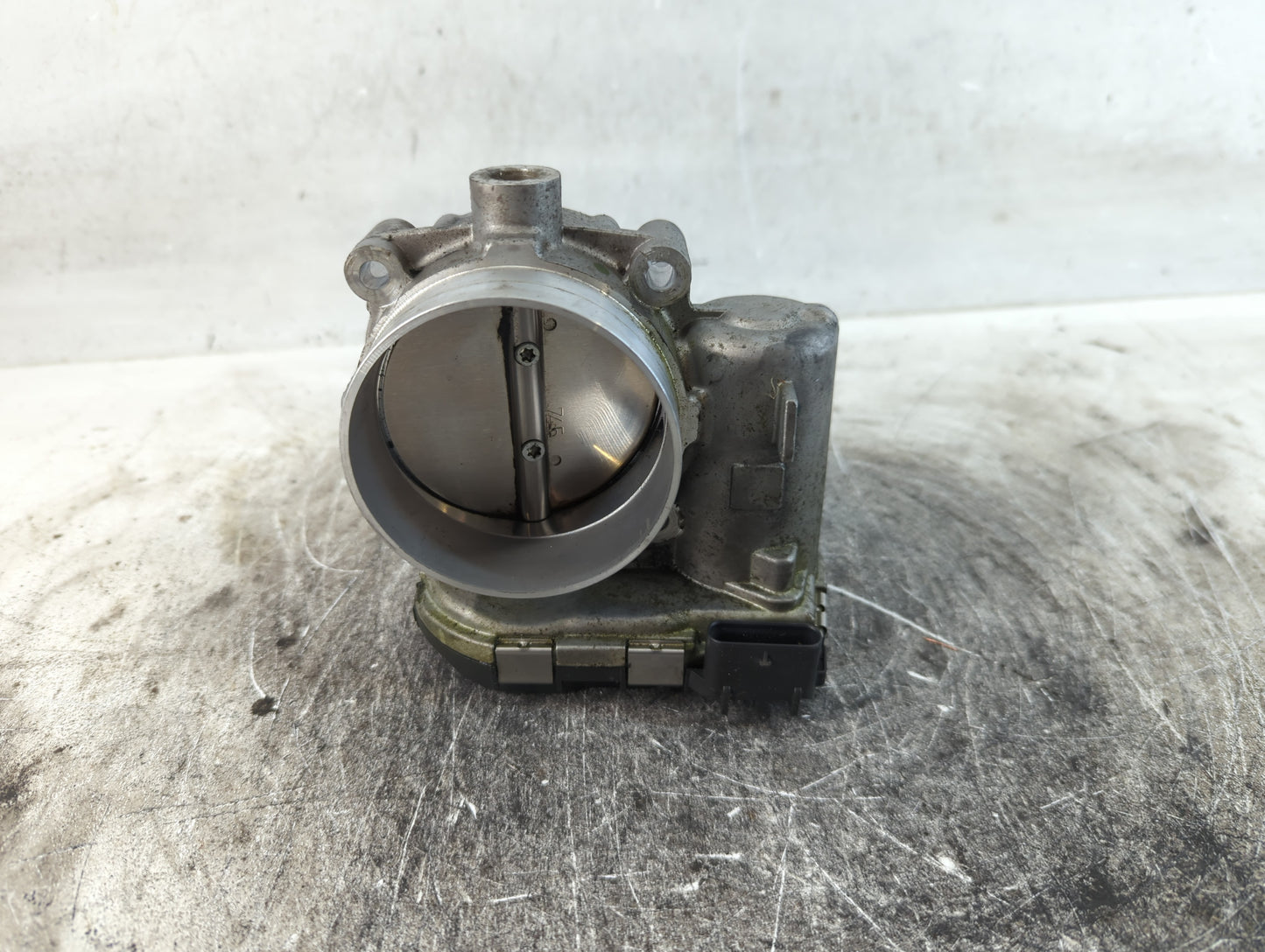 2014-2020 Ford Fusion Throttle Body P/N:05184349AC Fits Fits 2014 2015 2016 2017 2018 2019 2020 2021 2022 OEM Used Auto Part