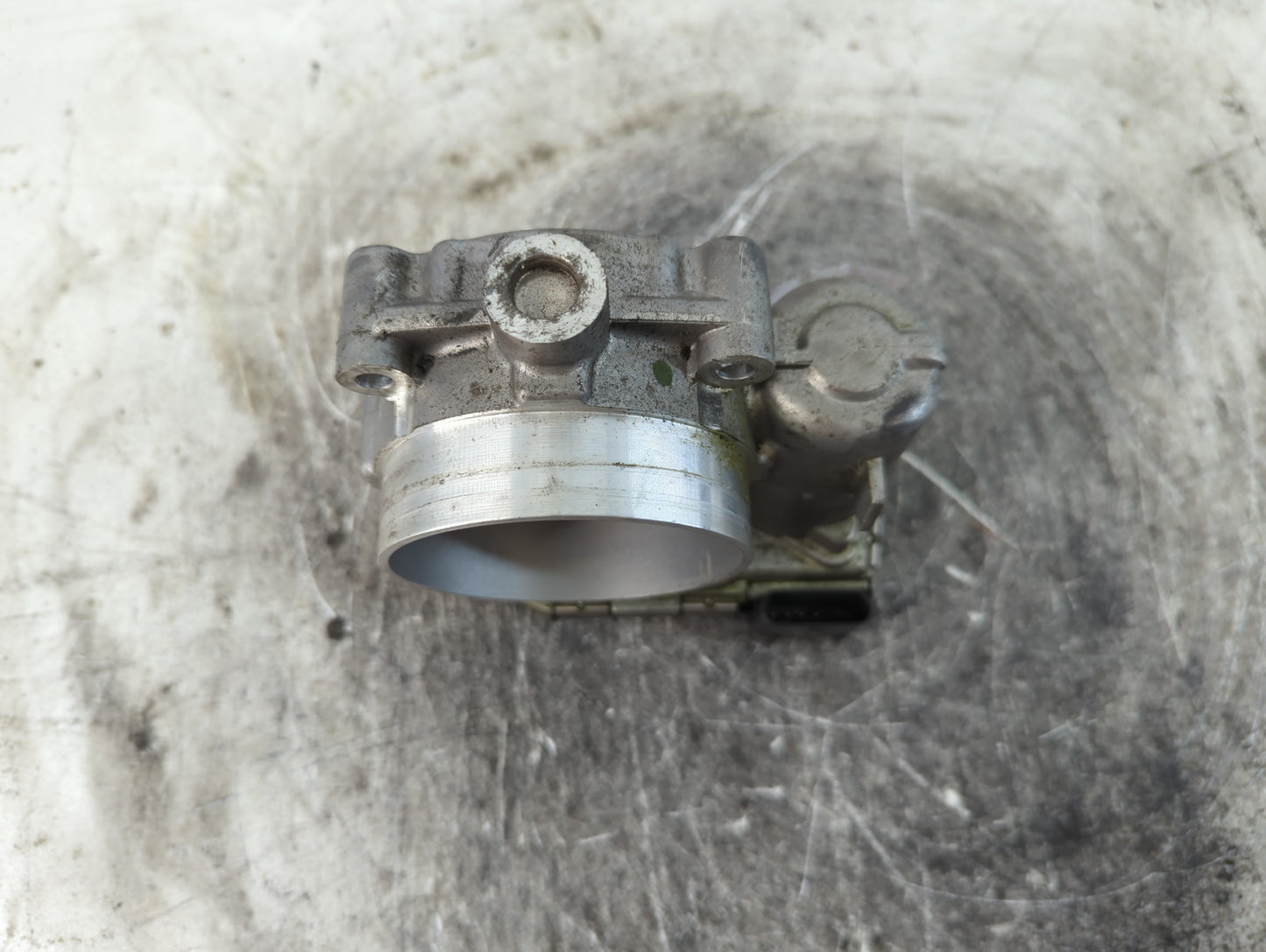 2014-2020 Ford Fusion Throttle Body P/N:05184349AC Fits Fits 2014 2015 2016 2017 2018 2019 2020 2021 2022 OEM Used Auto Part