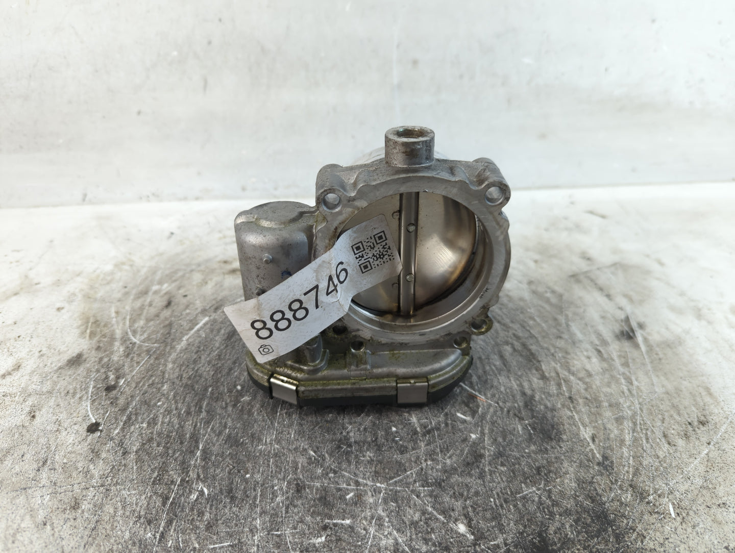 2014-2020 Ford Fusion Throttle Body P/N:05184349AC Fits Fits 2014 2015 2016 2017 2018 2019 2020 2021 2022 OEM Used Auto Part