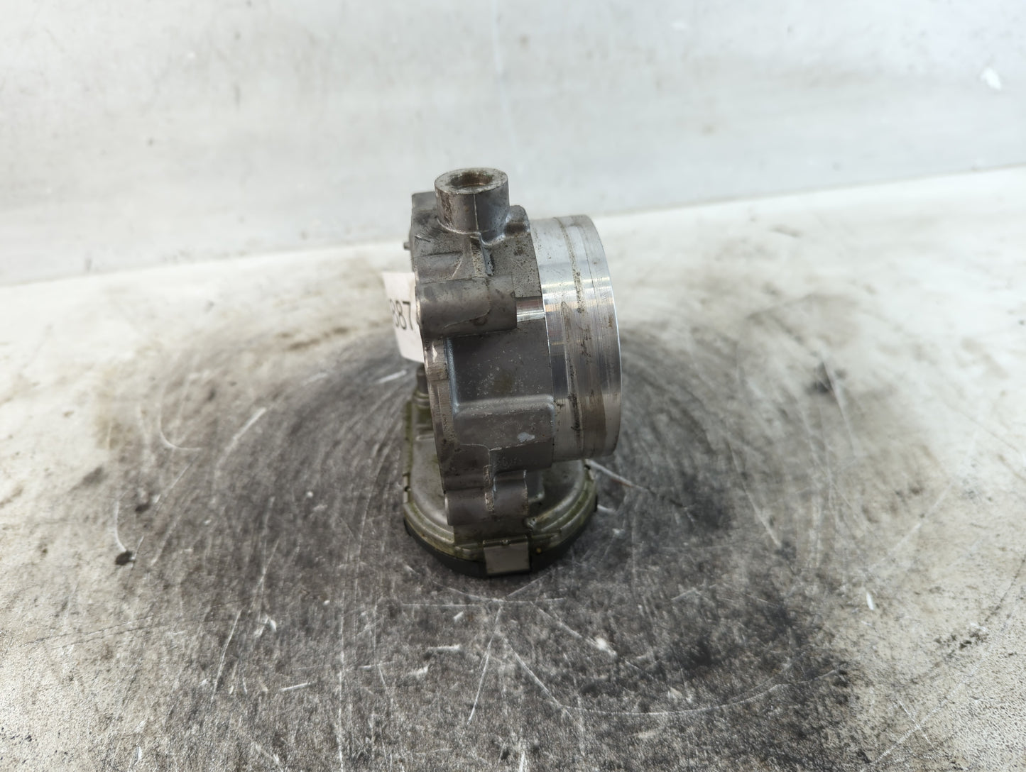 2014-2020 Ford Fusion Throttle Body P/N:05184349AC Fits Fits 2014 2015 2016 2017 2018 2019 2020 2021 2022 OEM Used Auto Part
