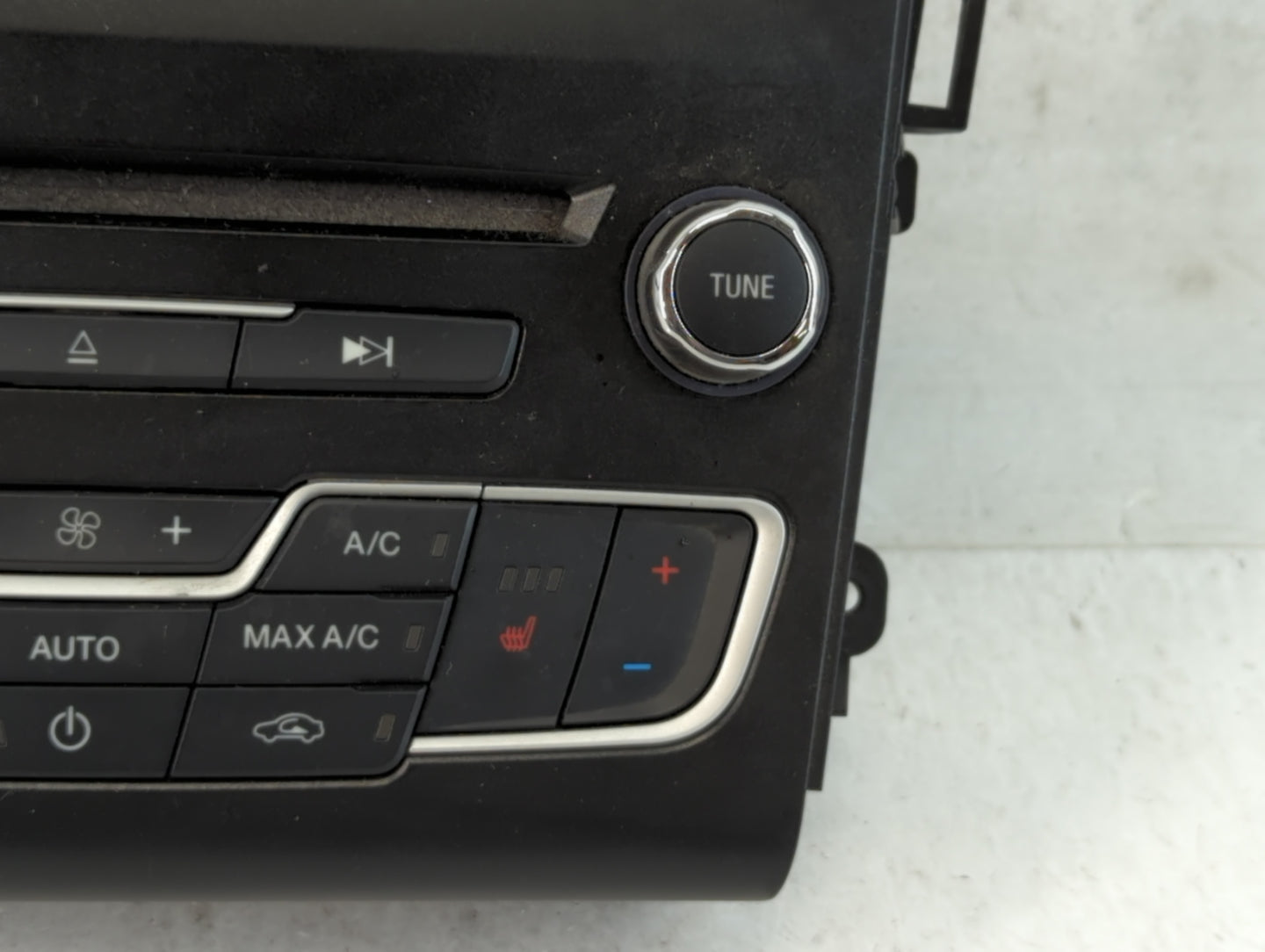 2017-2020 Ford Fusion Radio AM FM Cd Player Receiver Replacement P/N:HS7T-18E245-CHA Fits Fits 2017 2018 2019 2020 OEM Used 
