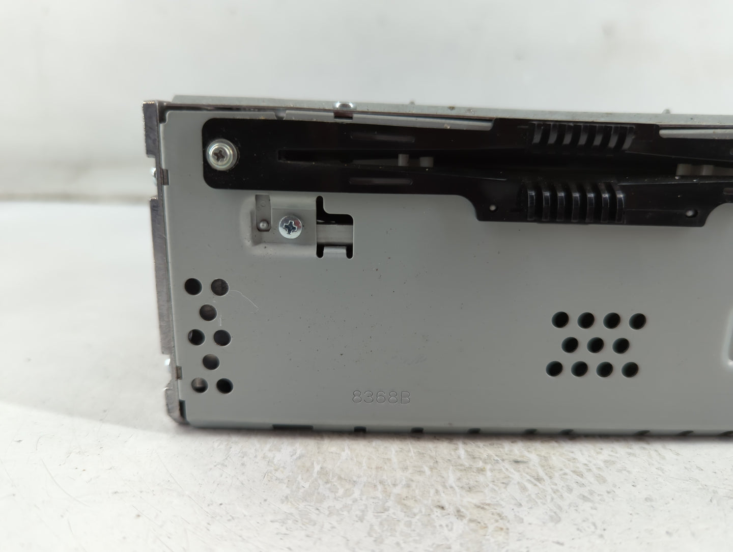 2017 Ford Fusion Radio AM FM Cd Player Receiver Replacement P/N:CQ-FJ25E4UMB Fits OEM Used Auto Parts - Oemusedautoparts1.co