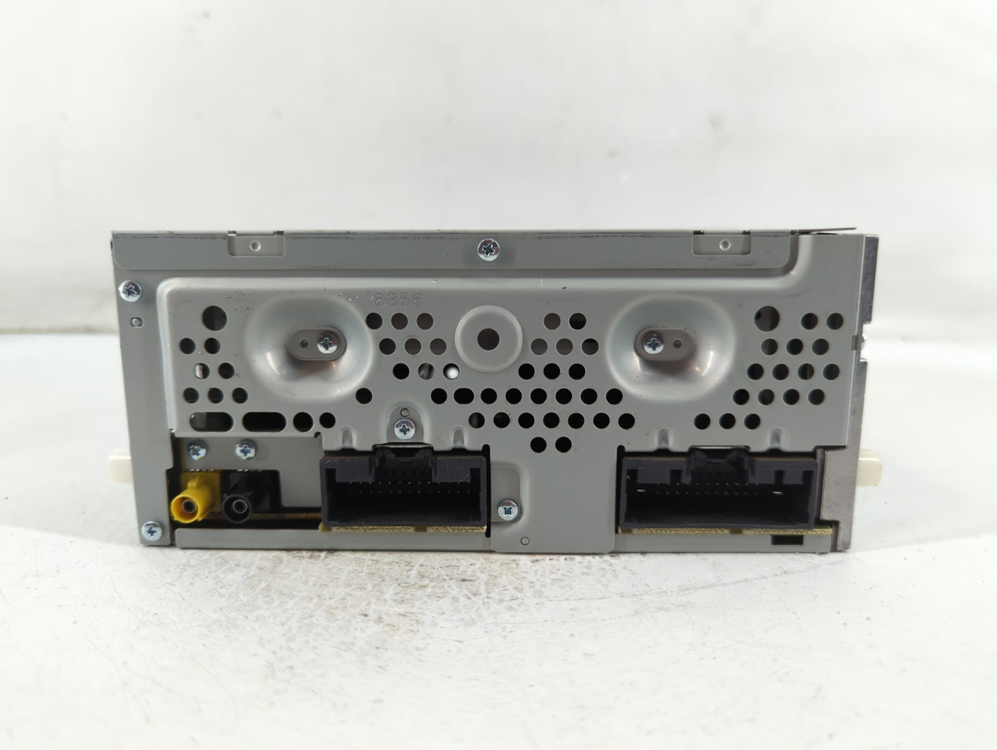 2017 Ford Fusion Radio AM FM Cd Player Receiver Replacement P/N:CQ-FJ25E4UMB Fits OEM Used Auto Parts - Oemusedautoparts1.co