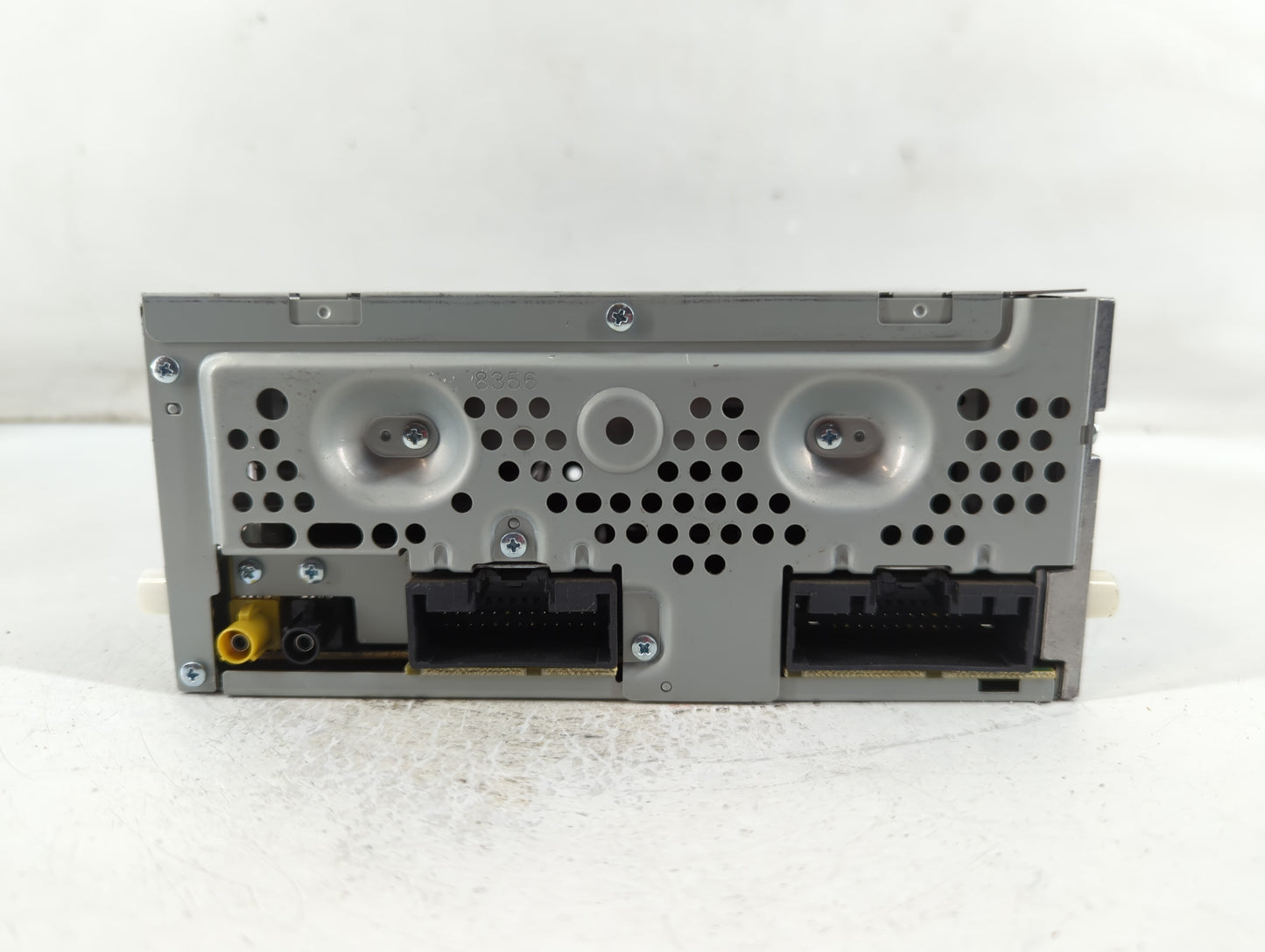 2017 Ford Fusion Radio AM FM Cd Player Receiver Replacement P/N:CQ-FJ25E4UMB Fits OEM Used Auto Parts - Oemusedautoparts1.co