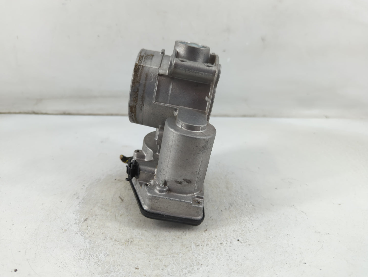 2013-2020 Ford Fusion Throttle Body P/N:DS7E-9F991-AJ Fits Fits 2013 2014 2015 2016 2017 2018 2019 2020 2021 2022 OEM Used A