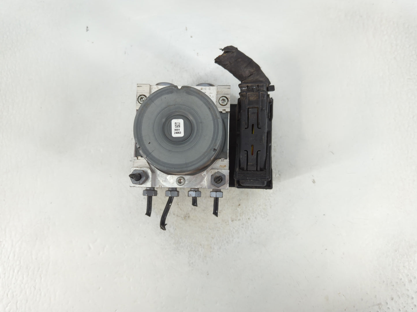 2017-2018 Ford Fusion ABS Pump Control Module Replacement P/N:HG9C-2C555-AH Fits Fits 2017 2018 OEM Used Auto Parts - Oemuse