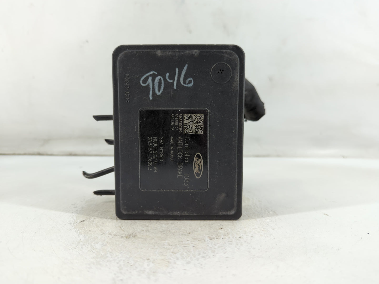2017-2018 Ford Fusion ABS Pump Control Module Replacement P/N:HG9C-2C555-AH Fits Fits 2017 2018 OEM Used Auto Parts - Oemuse