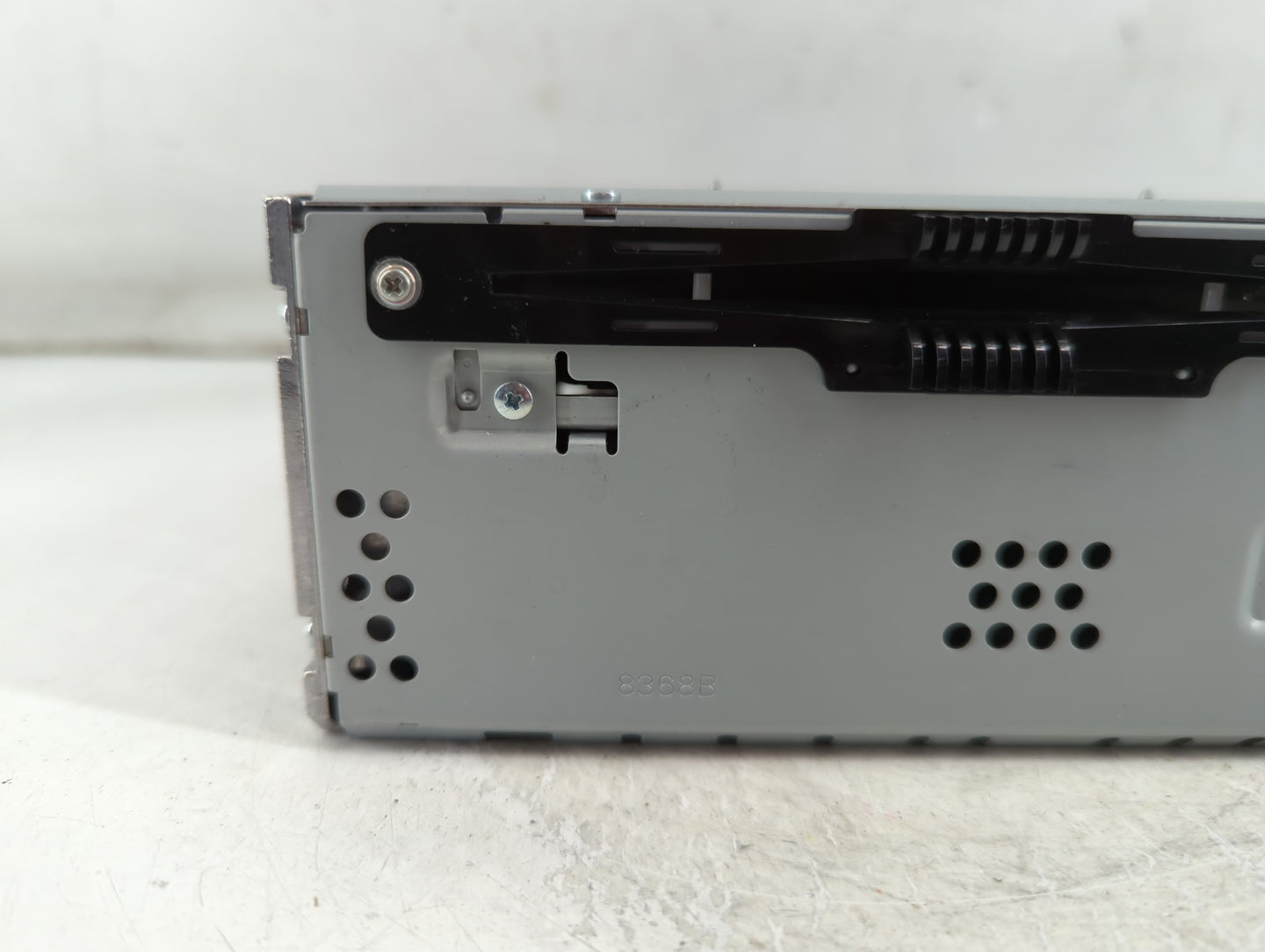 2017 Ford Fusion Radio AM FM Cd Player Receiver Replacement P/N:CQ-FJ25E4UMB Fits OEM Used Auto Parts - Oemusedautoparts1.co