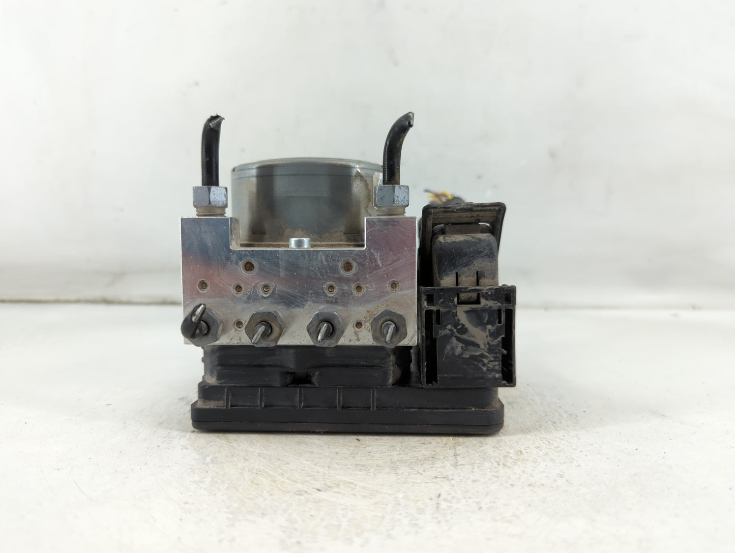 2017-2018 Ford Fusion ABS Pump Control Module Replacement P/N:HG9C-2B373-BG Fits Fits 2017 2018 OEM Used Auto Parts - Oemuse