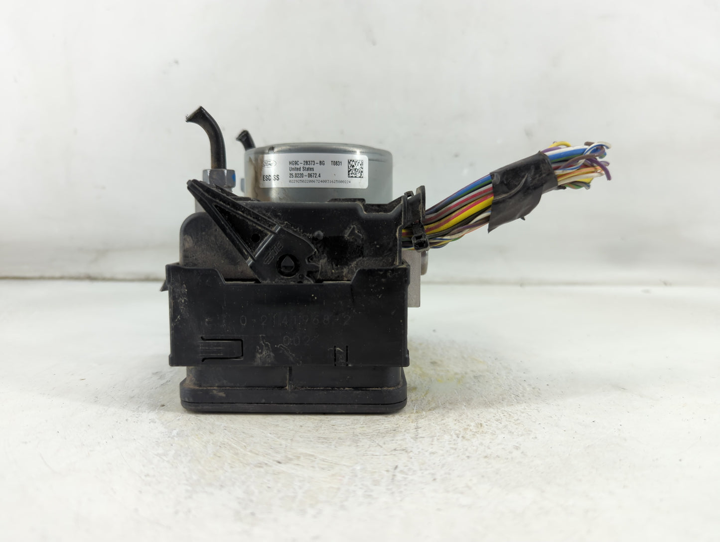 2017-2018 Ford Fusion ABS Pump Control Module Replacement P/N:HG9C-2B373-BG Fits Fits 2017 2018 OEM Used Auto Parts - Oemuse