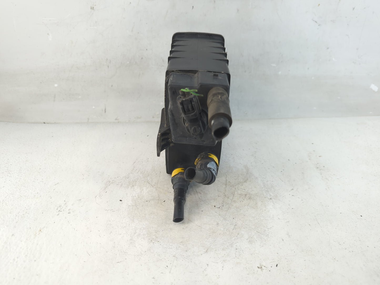 2017 Ford Fusion Fuel Vapor Charcoal Canister - Oemusedautoparts1.com
