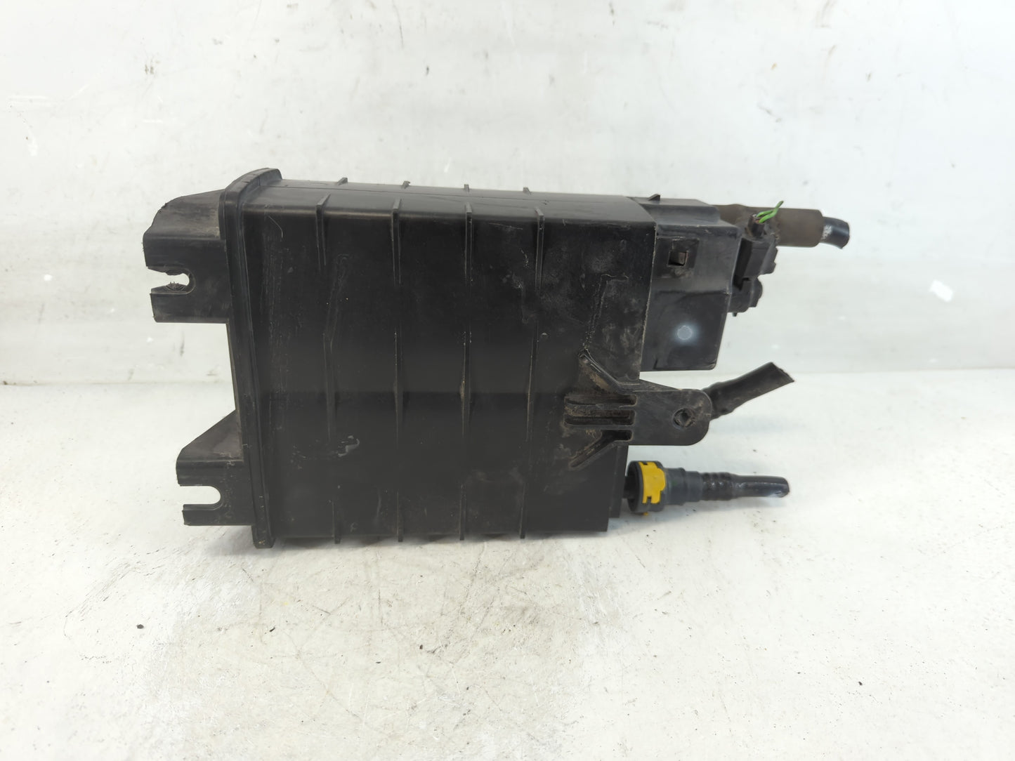 2017 Ford Fusion Fuel Vapor Charcoal Canister - Oemusedautoparts1.com