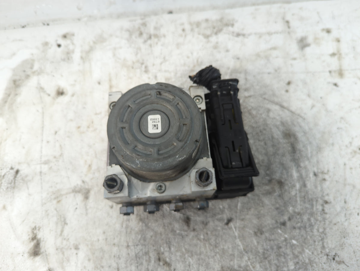 2017-2018 Ford Fusion Anti-Lock Brake ABS Pump Module Actuator OEM P/N:HG9C-2B373-BG HG9C-2B373-BH Fits Fits 2017 2018 OEM U