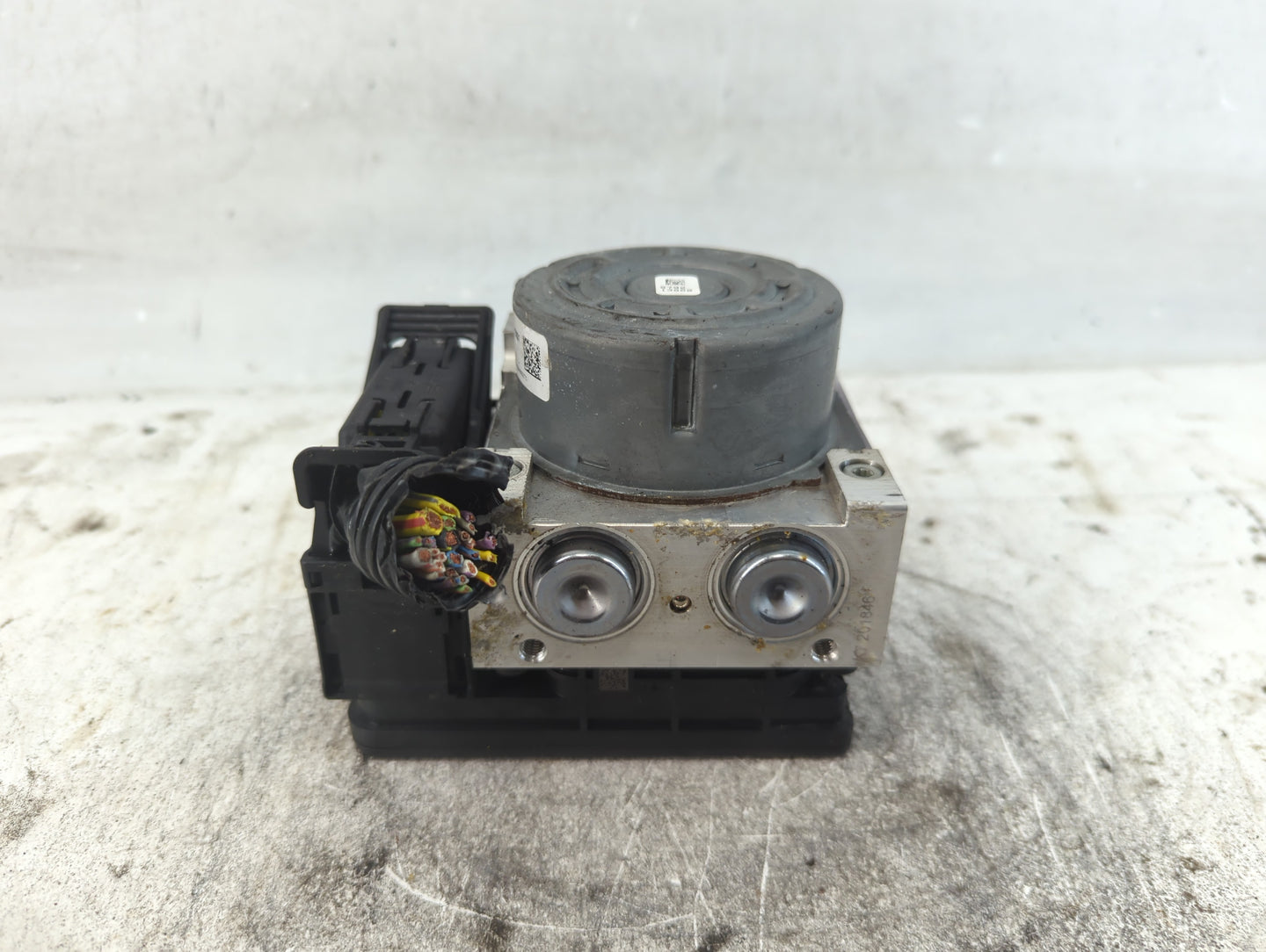2017-2018 Ford Fusion ABS Pump Control Module Replacement P/N:HG9C-2B373-BG HG9C-2B373-BH Fits Fits 2017 2018 OEM Used Auto 