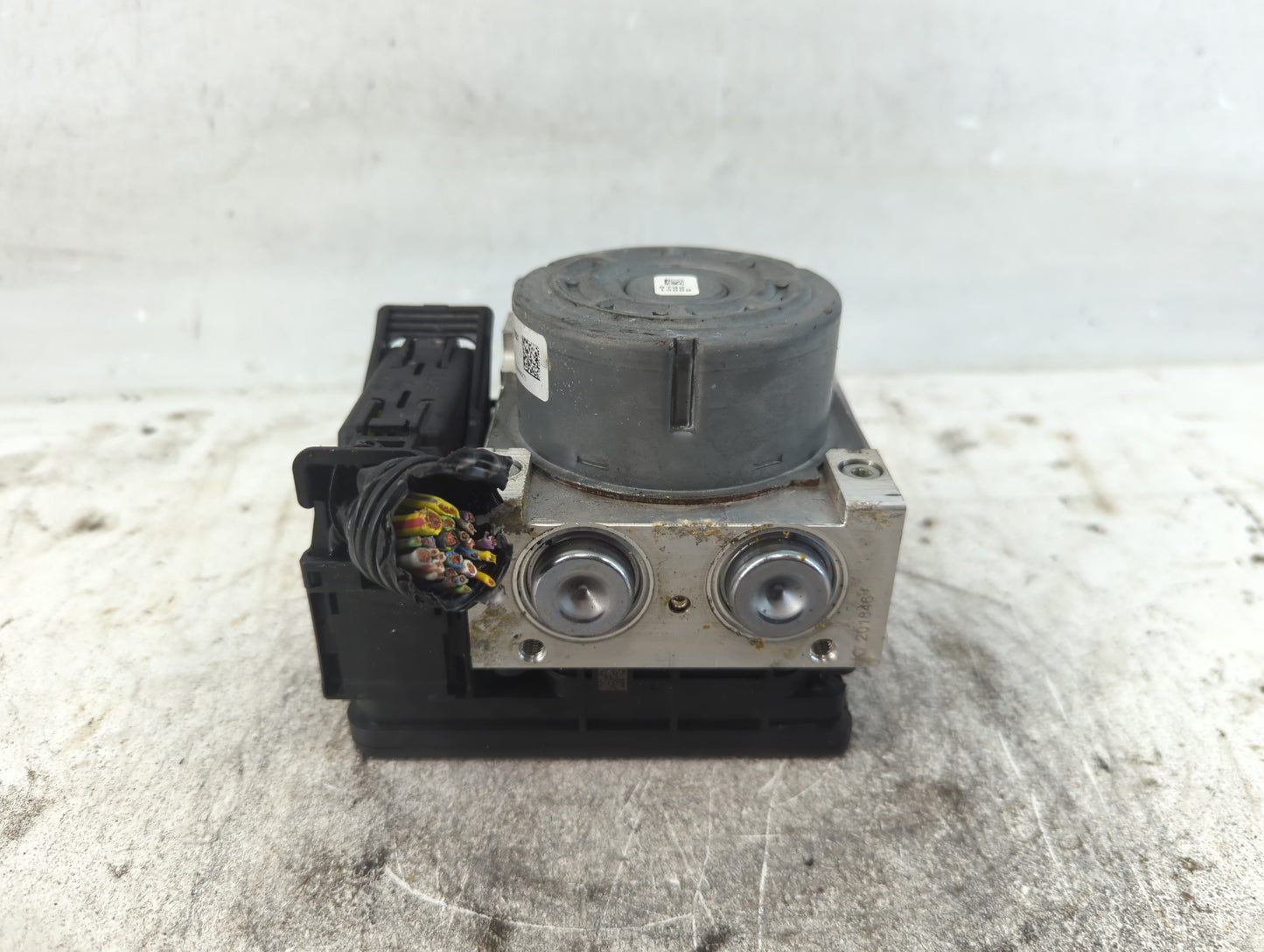 2017-2018 Ford Fusion ABS Pump Control Module Replacement P/N:HG9C-2B373-BG HG9C-2B373-BH Fits Fits 2017 2018 OEM Used Auto 