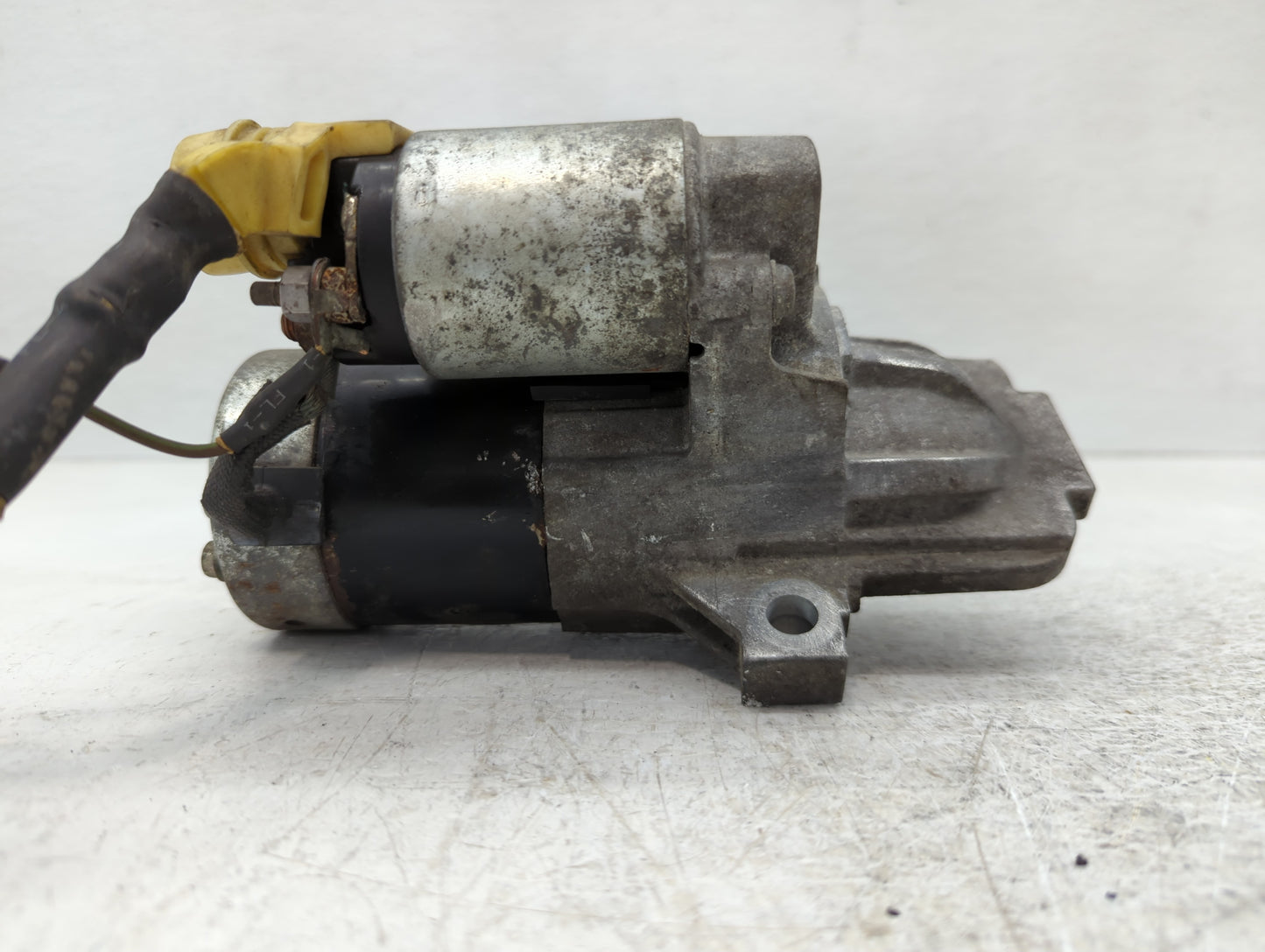 2015-2017 Ford Mustang Car Starter Motor Solenoid OEM P/N:FR3T-11000-AD Fits Fits 2015 2016 2017 OEM Used Auto Parts - Oemus