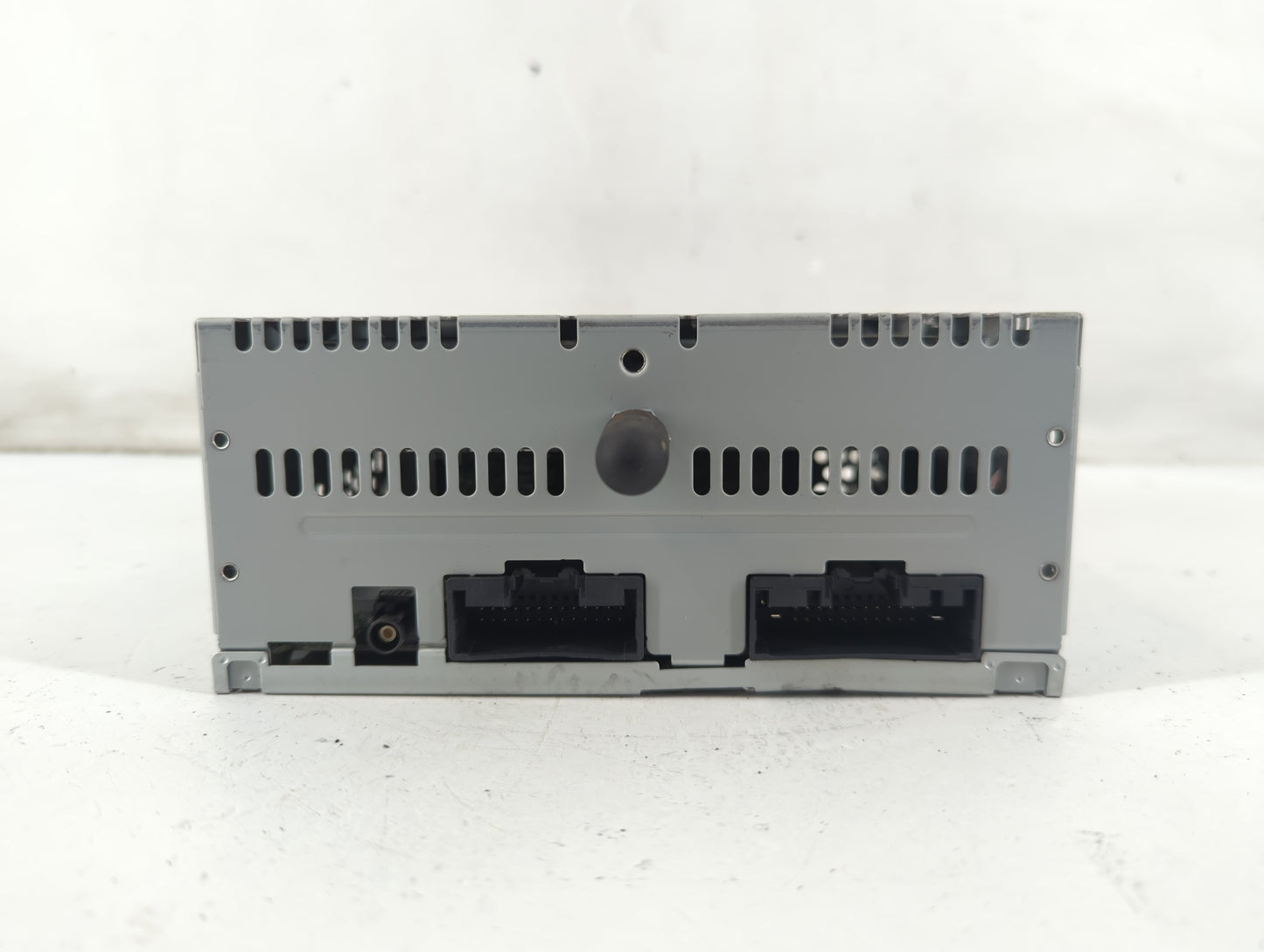 2016 Ford Mustang Radio AM FM Cd Player Receiver Replacement P/N:HR3T-19C107-DB Fits OEM Used Auto Parts - Oemusedautoparts1