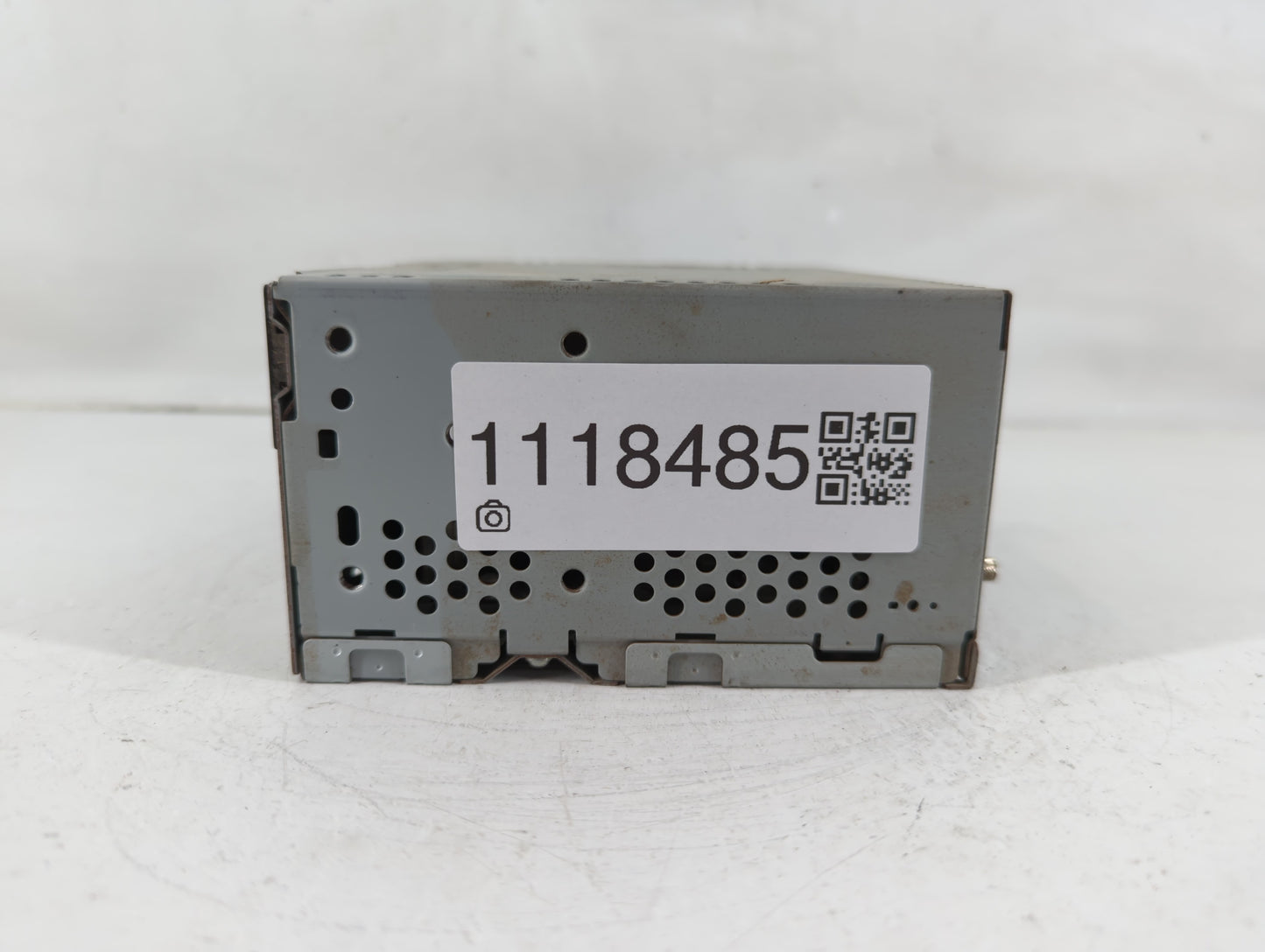 2017-2018 Ford Mustang Radio AM FM Cd Player Receiver Replacement Fits Fits 2017 2018 OEM Used Auto Parts - Oemusedautoparts