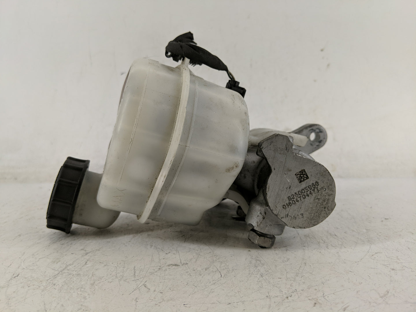 2017 Ford Mustang PCM Engine Control Computer ECU ECM PCU OEM Fits Fits 2008 2009 2010 2011 OEM Used Auto Parts - Oemusedaut