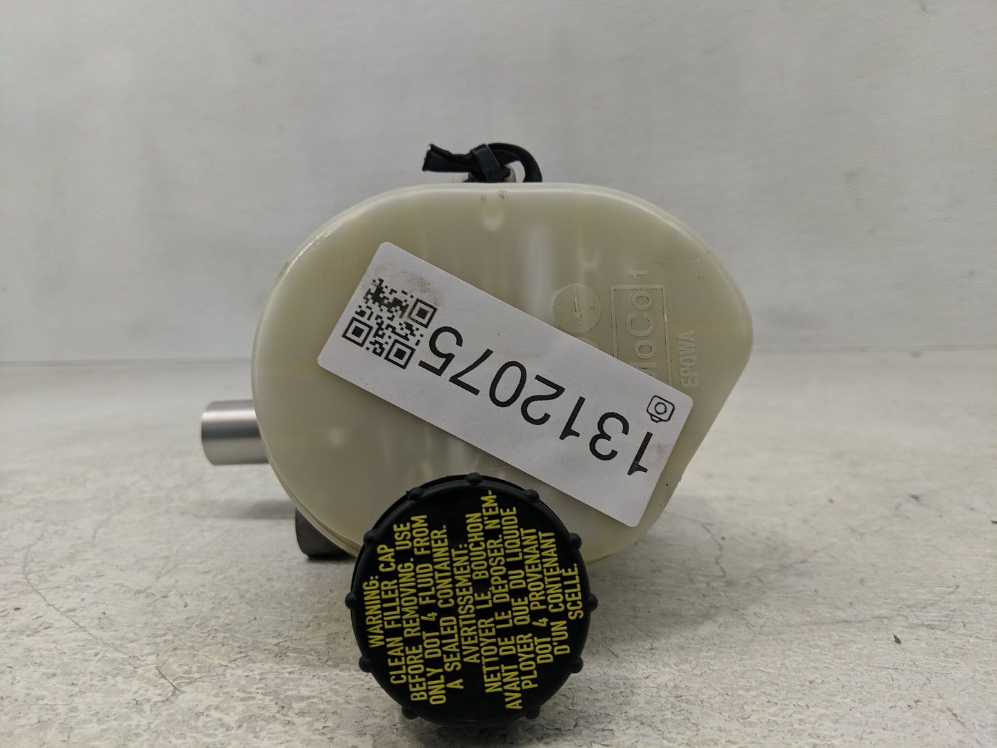 2015-2022 Ford Mustang Brake Master Cylinder - Oemusedautoparts1.com