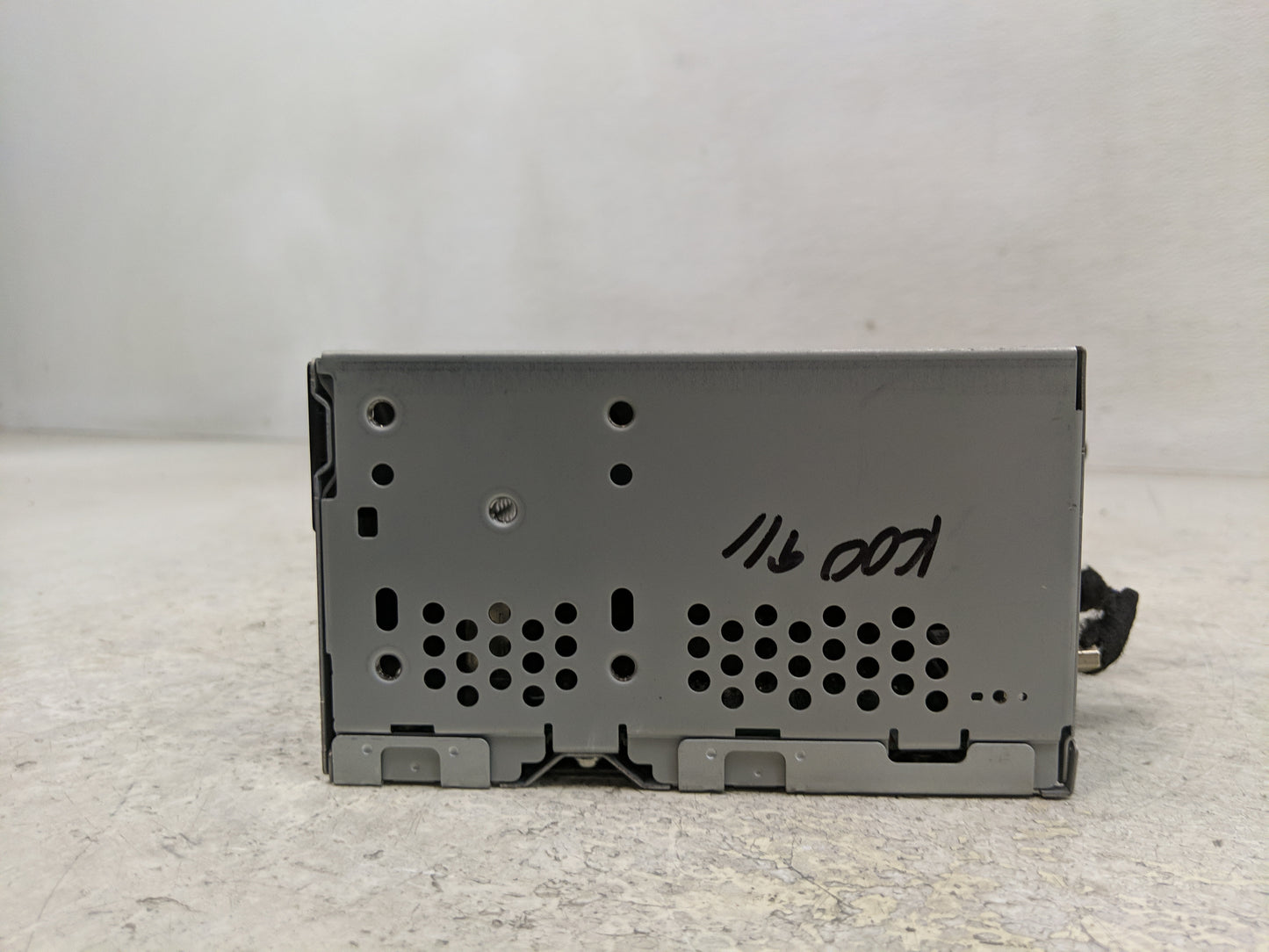 2017 Ford Mustang Radio AM FM Cd Player Receiver Replacement P/N:HR3T-19C107-DB Fits OEM Used Auto Parts - Oemusedautoparts1