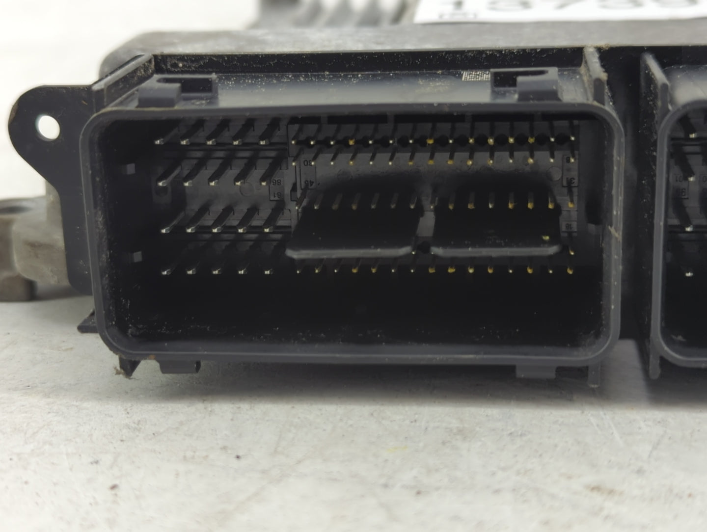 2015-2017 Ford Mustang PCM Engine Control Computer ECU ECM PCU OEM P/N:FR3A-12B684-EA GR3A-12A650-AYA Fits OEM Used Auto Par