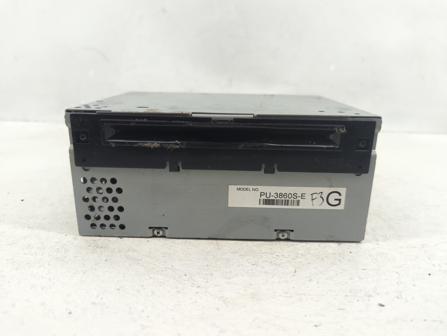 2017 Ford Mustang Radio AM FM Cd Player Receiver Replacement P/N:PU-3860S-E Fits OEM Used Auto Parts - Oemusedautoparts1.com