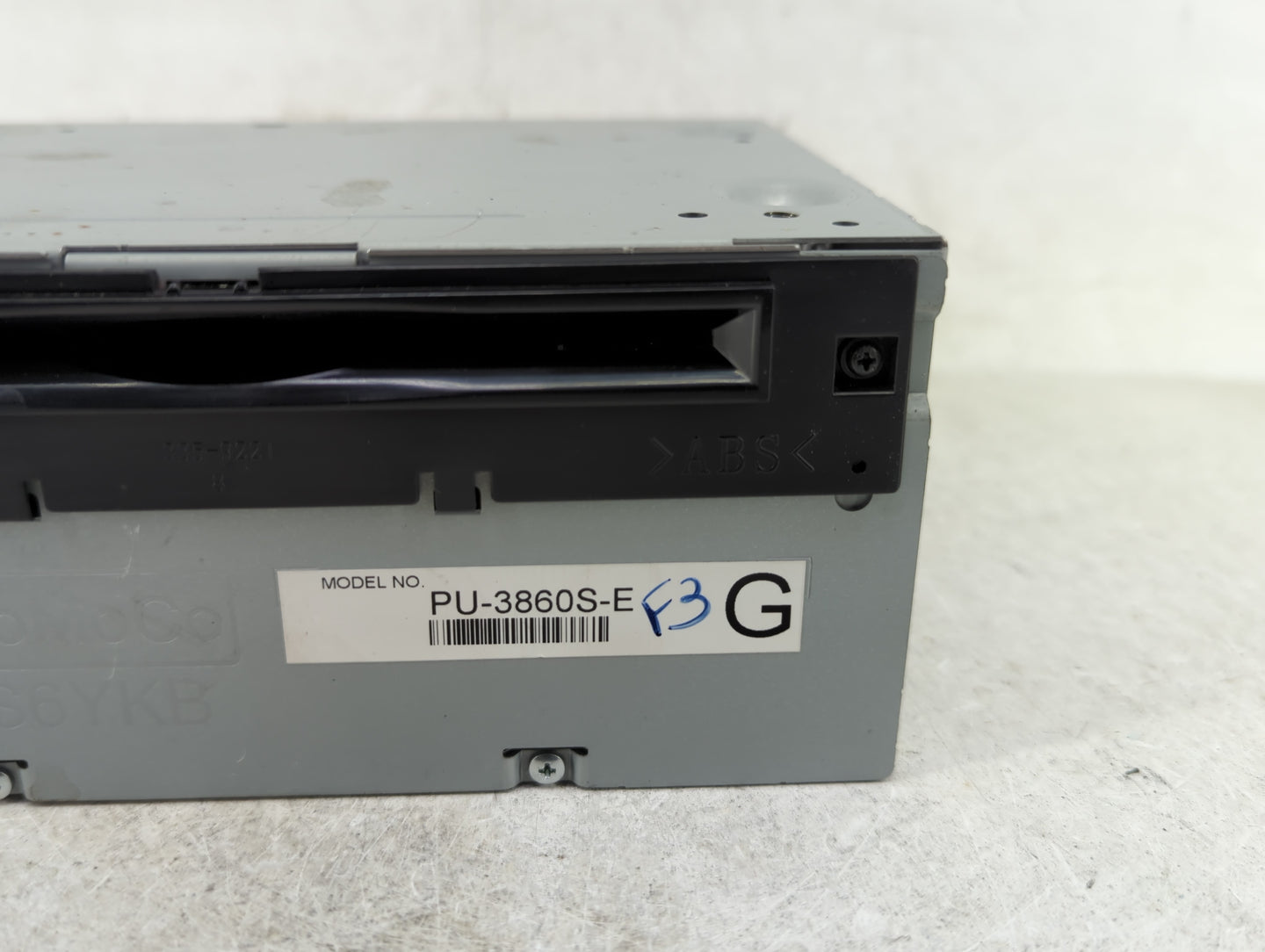 2017 Ford Mustang Radio AM FM Cd Player Receiver Replacement P/N:HR3T-19C107-EC Fits OEM Used Auto Parts - Oemusedautoparts1