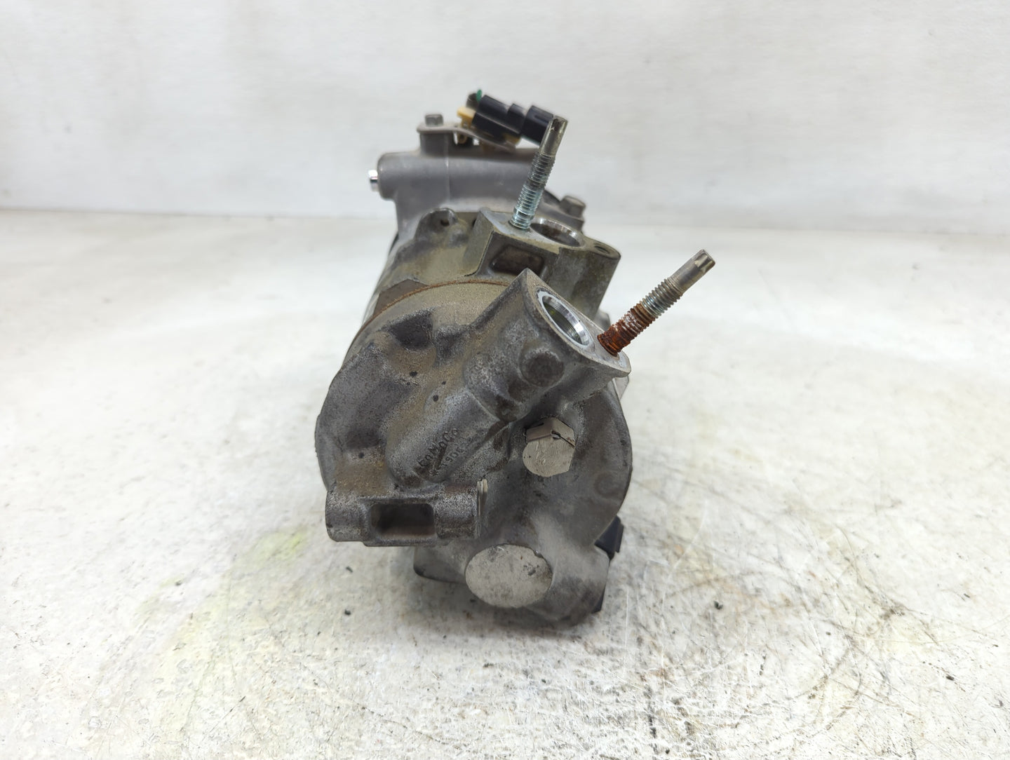 2015-2022 Ford Mustang Air Conditioning A/c Ac Compressor Oem - Oemusedautoparts1.com