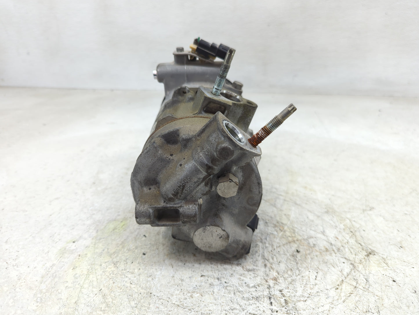 2015-2022 Ford Mustang Air Conditioning A/c Ac Compressor Oem - Oemusedautoparts1.com
