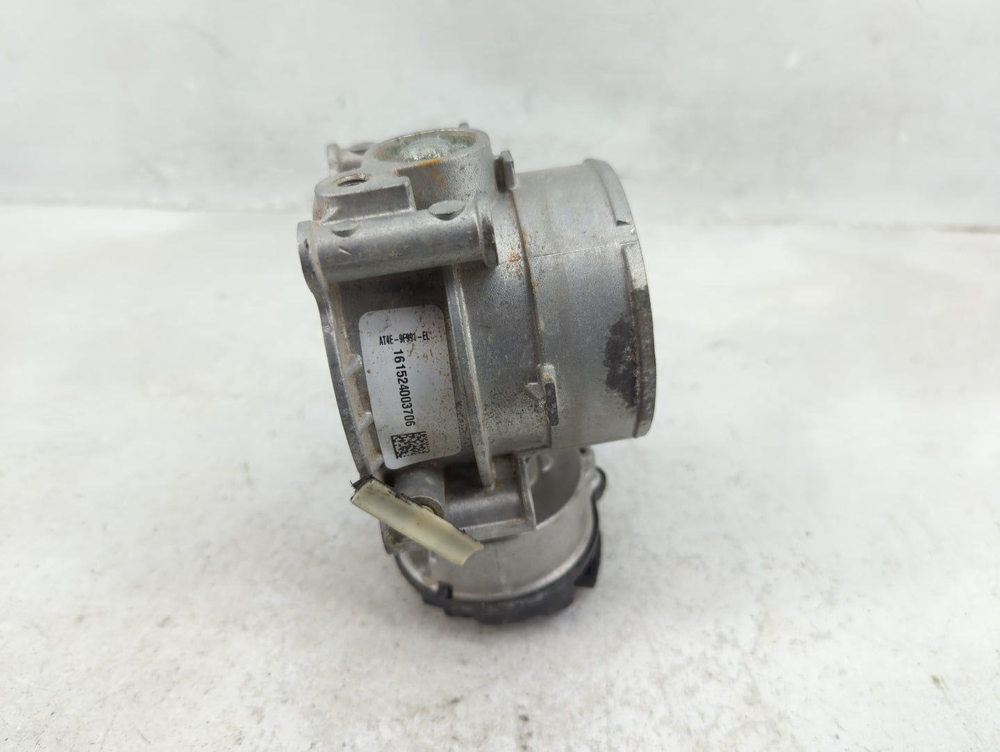 2011-2017 Ford Mustang Throttle Body P/N:AT4E-9F991-EL Fits Fits 2011 2012 2013 2014 2015 2016 2017 2018 2019 OEM Used Auto 