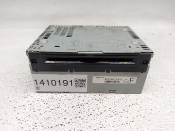 2016-2017 Ford Mustang Radio AM FM Cd Player Receiver Replacement P/N:HR3T-19C107-DC Fits Fits 2016 2017 OEM Used Auto Parts