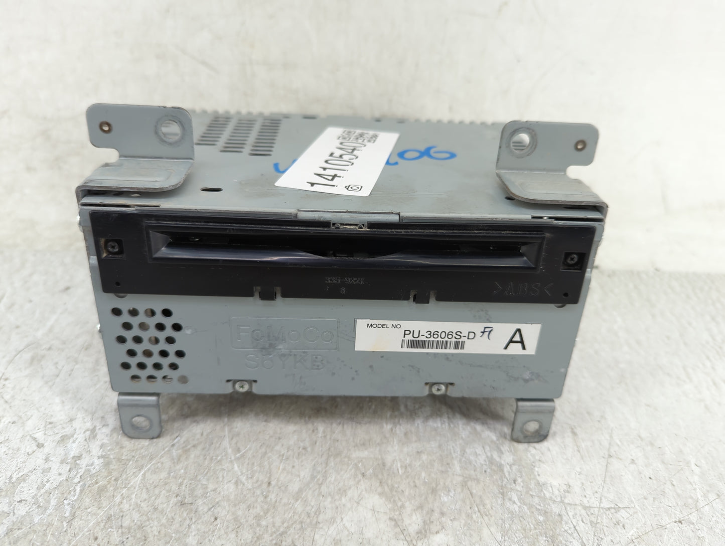 2016-2017 Ford Mustang Radio AM FM Cd Player Receiver Replacement P/N:GR3T-19C107-AB Fits Fits 2016 2017 OEM Used Auto Parts