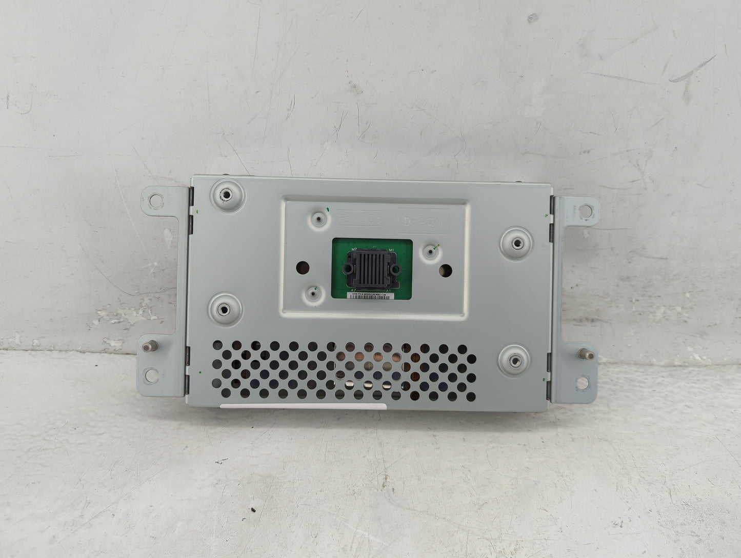 2015-2017 Ford Mustang Information Display Screen - Oemusedautoparts1.com