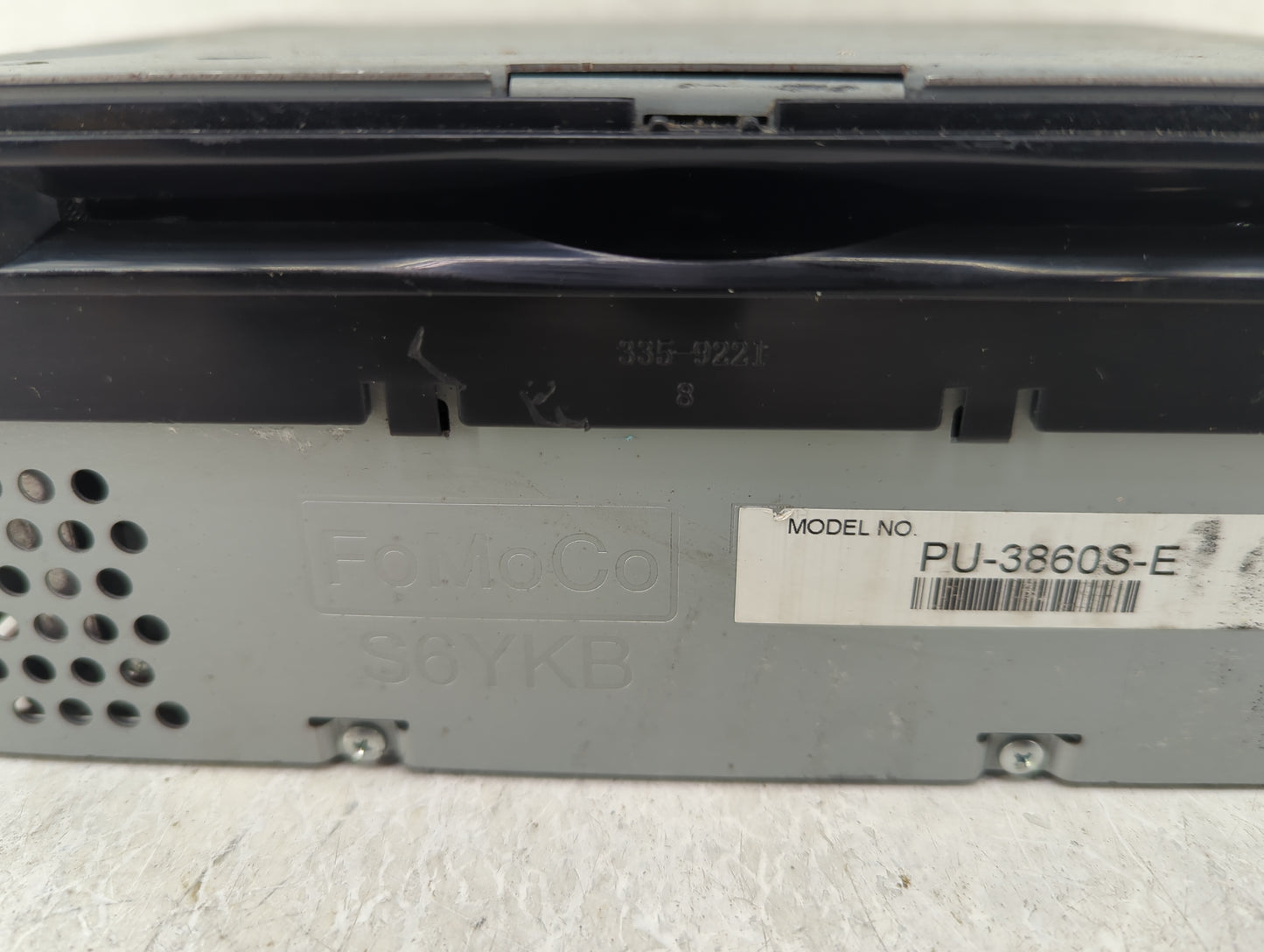 2016-2017 Ford Mustang Radio AM FM Cd Player Receiver Replacement P/N:HR3T-19C107-EC Fits Fits 2016 2017 OEM Used Auto Parts