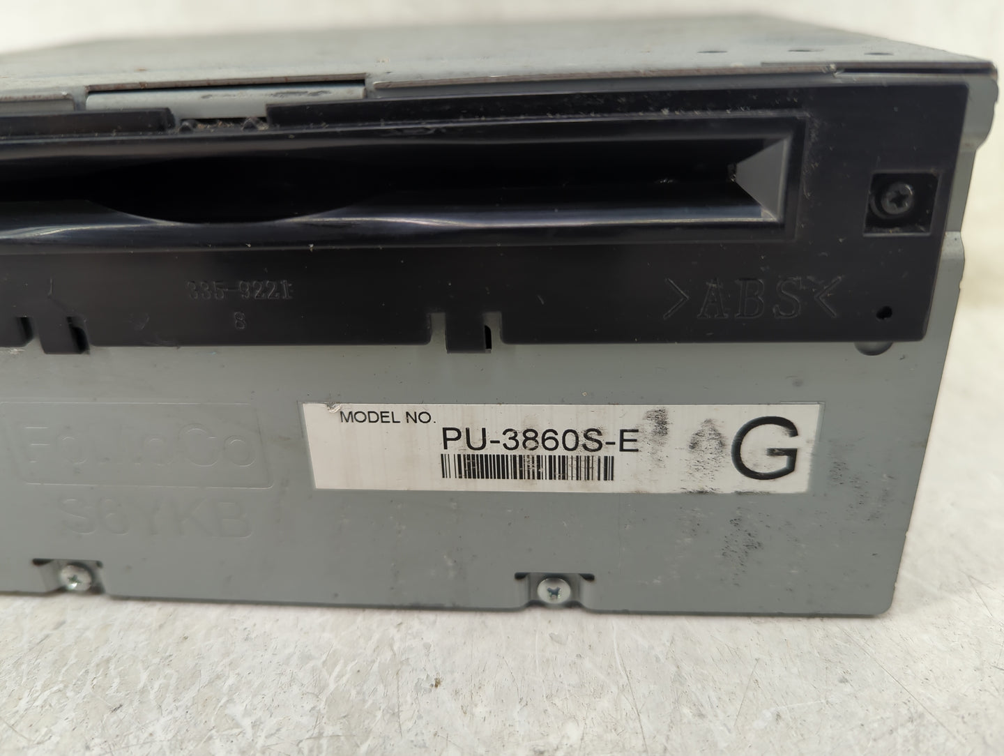 2016-2017 Ford Mustang Radio AM FM Cd Player Receiver Replacement P/N:HR3T-19C107-EC Fits Fits 2016 2017 OEM Used Auto Parts