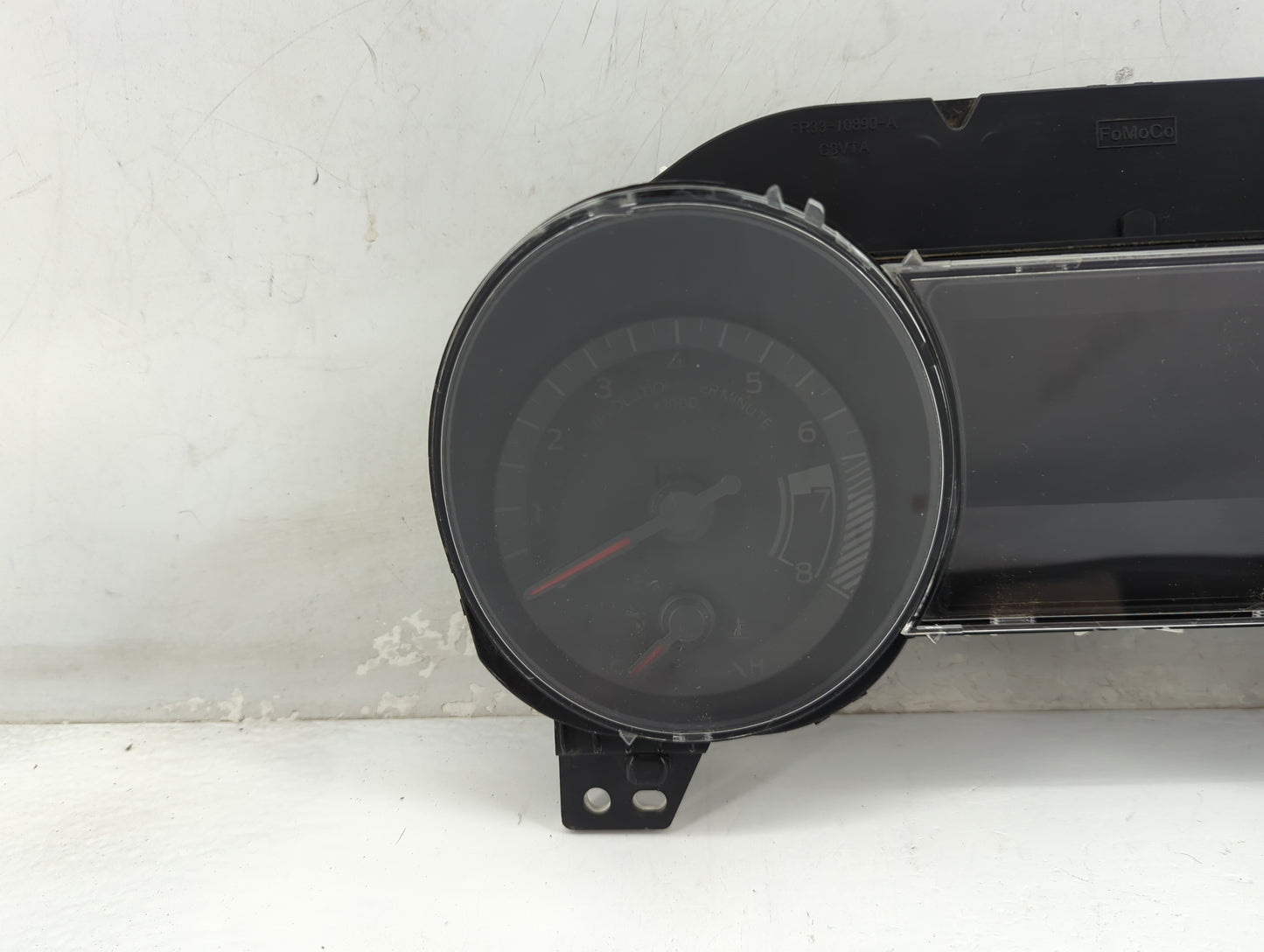 2016-2017 Ford Mustang Instrument Cluster Speedometer Gauges P/N:GR3T-10849-CG Miles: Fits Fits 2016 2017 OEM Used Auto Part
