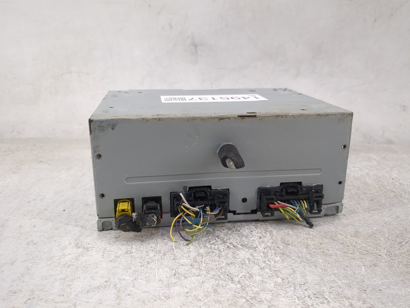 2017 Ford Mustang Radio AM FM Cd Player Receiver Replacement P/N:PU-3860S-E HR3T-19C107-EC Fits OEM Used Auto Parts - Oemuse
