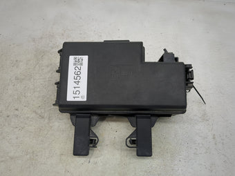 compare product 2016-2017 Ford Mustang Fusebox Fuse Box Panel Relay Module P/N:FU5T-14B192-AA BT2T-14B192-AB Fits Fits 2016 2017 OEM Used Auto Parts