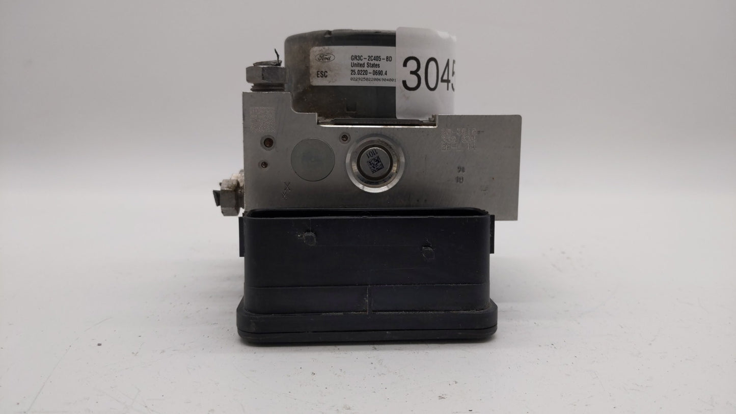 2015-2018 Ford Mustang ABS Pump Control Module Replacement P/N:GR3C-2C219-BD GR3C-2C405-BB Fits Fits 2015 2016 2017 2018 OEM