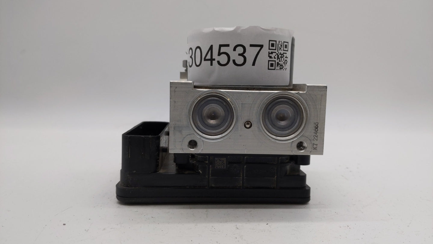 2015-2018 Ford Mustang ABS Pump Control Module Replacement P/N:GR3C-2C219-BD GR3C-2C405-BB Fits Fits 2015 2016 2017 2018 OEM