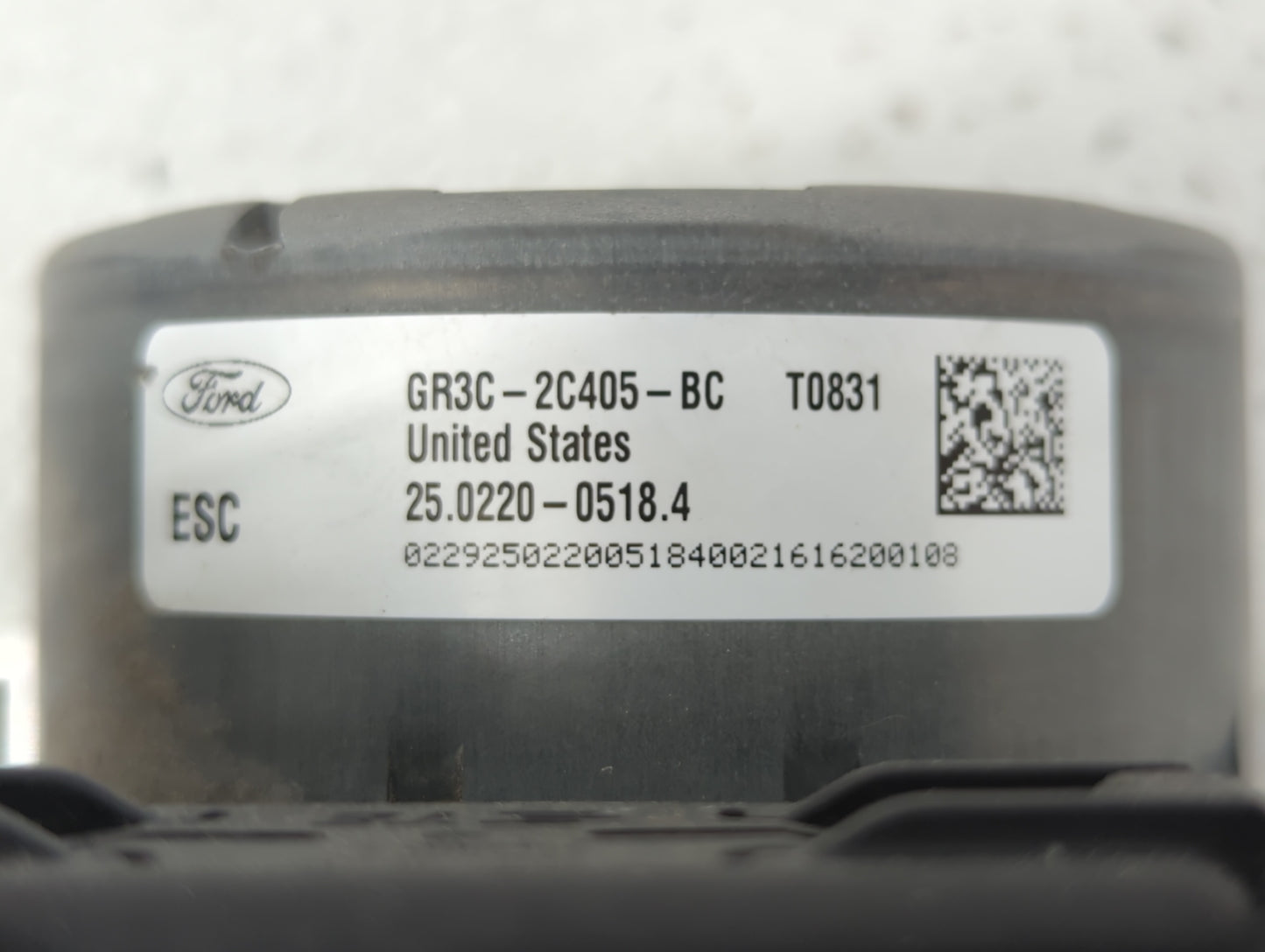 2015-2018 Ford Mustang ABS Pump Control Module Replacement P/N:GR3C-2C405-BD FR3C-2C405-BE Fits Fits 2015 2016 2017 2018 OEM