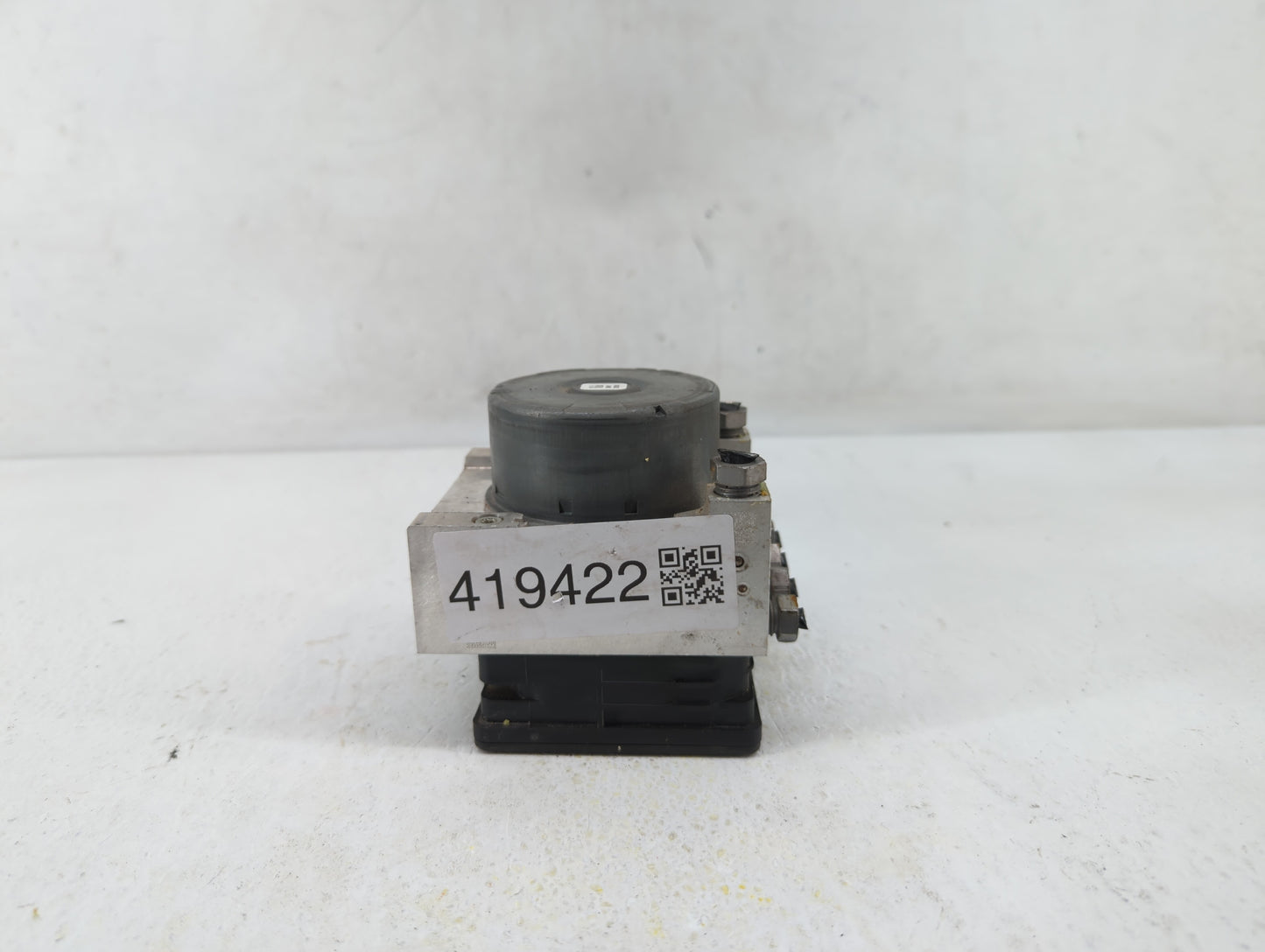 2015-2020 Ford Mustang ABS Pump Control Module Replacement P/N:GR3C-2C405-BB GR3C-2C405-BD Fits Fits 2015 2016 2017 2018 201
